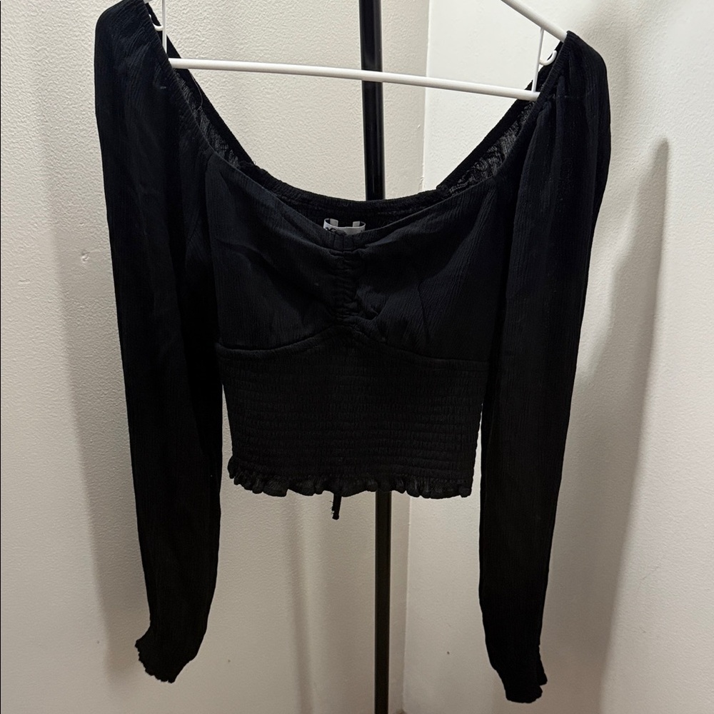Hollister Black Long-Sleeve Smocked Crop Top